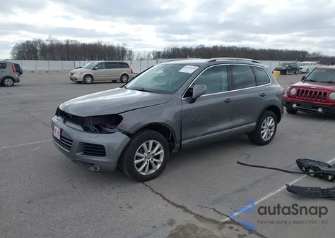 2013 Volkswagen Touareg Vr6 Sport из США, поврежденный, VIN WVGEF9BP2DD009196
